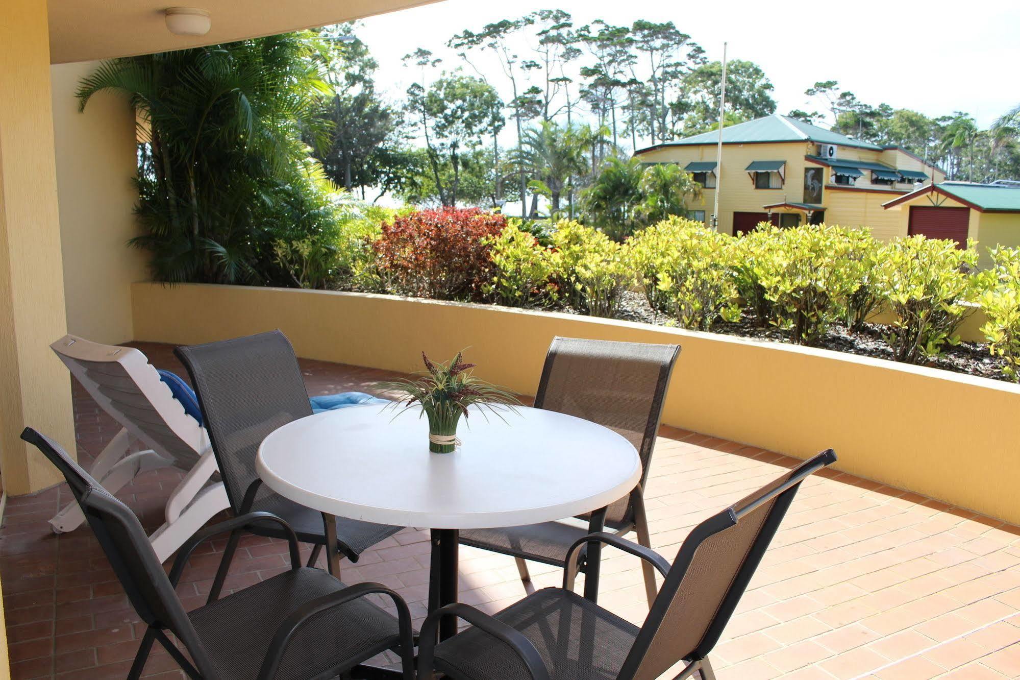 Alexander Beachfront Apartments Hervey Bay Dış mekan fotoğraf