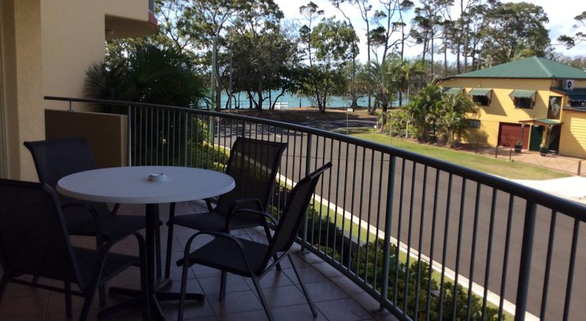 Alexander Beachfront Apartments Hervey Bay Oda fotoğraf