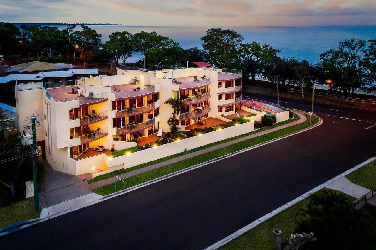Alexander Beachfront Apartments Hervey Bay Dış mekan fotoğraf