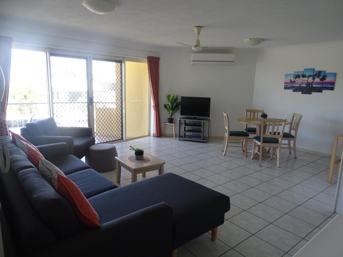 Alexander Beachfront Apartments Hervey Bay Dış mekan fotoğraf