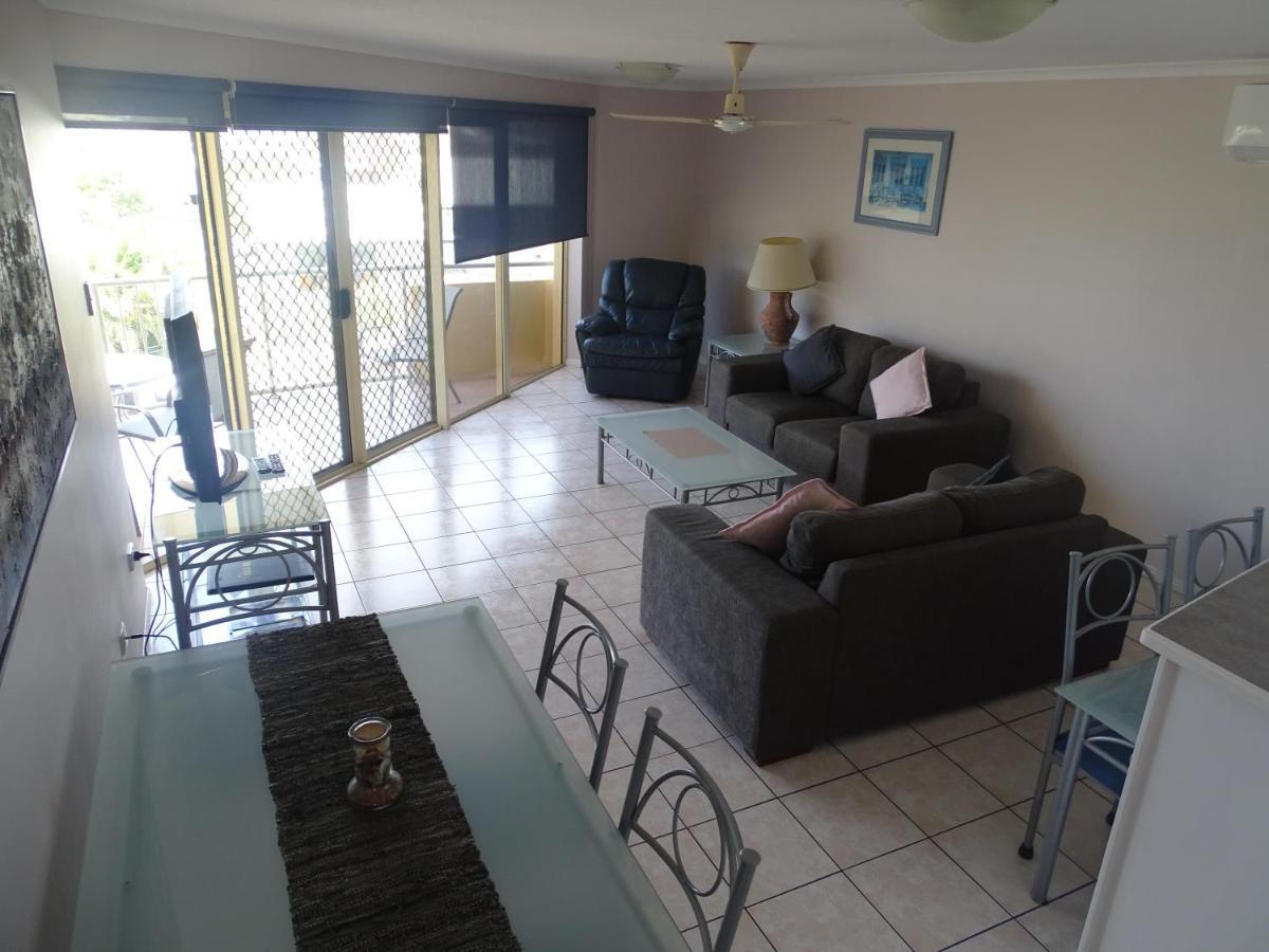 Alexander Beachfront Apartments Hervey Bay Dış mekan fotoğraf