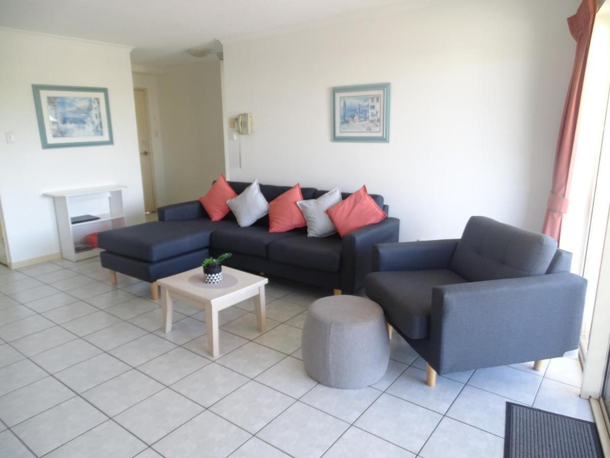 Alexander Beachfront Apartments Hervey Bay Dış mekan fotoğraf